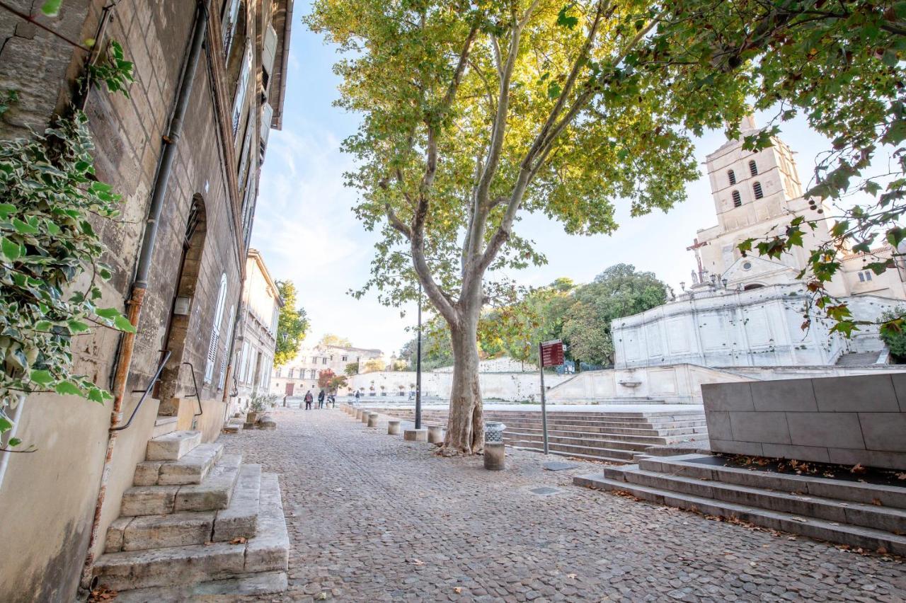 Place Du Palais Des Papes 3 Chambres Parking Climatisation 3 Salles De Bain أفينيون المظهر الخارجي الصورة