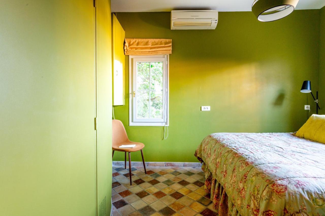 Place Du Palais Des Papes 3 Chambres Parking Climatisation 3 Salles De Bain أفينيون المظهر الخارجي الصورة